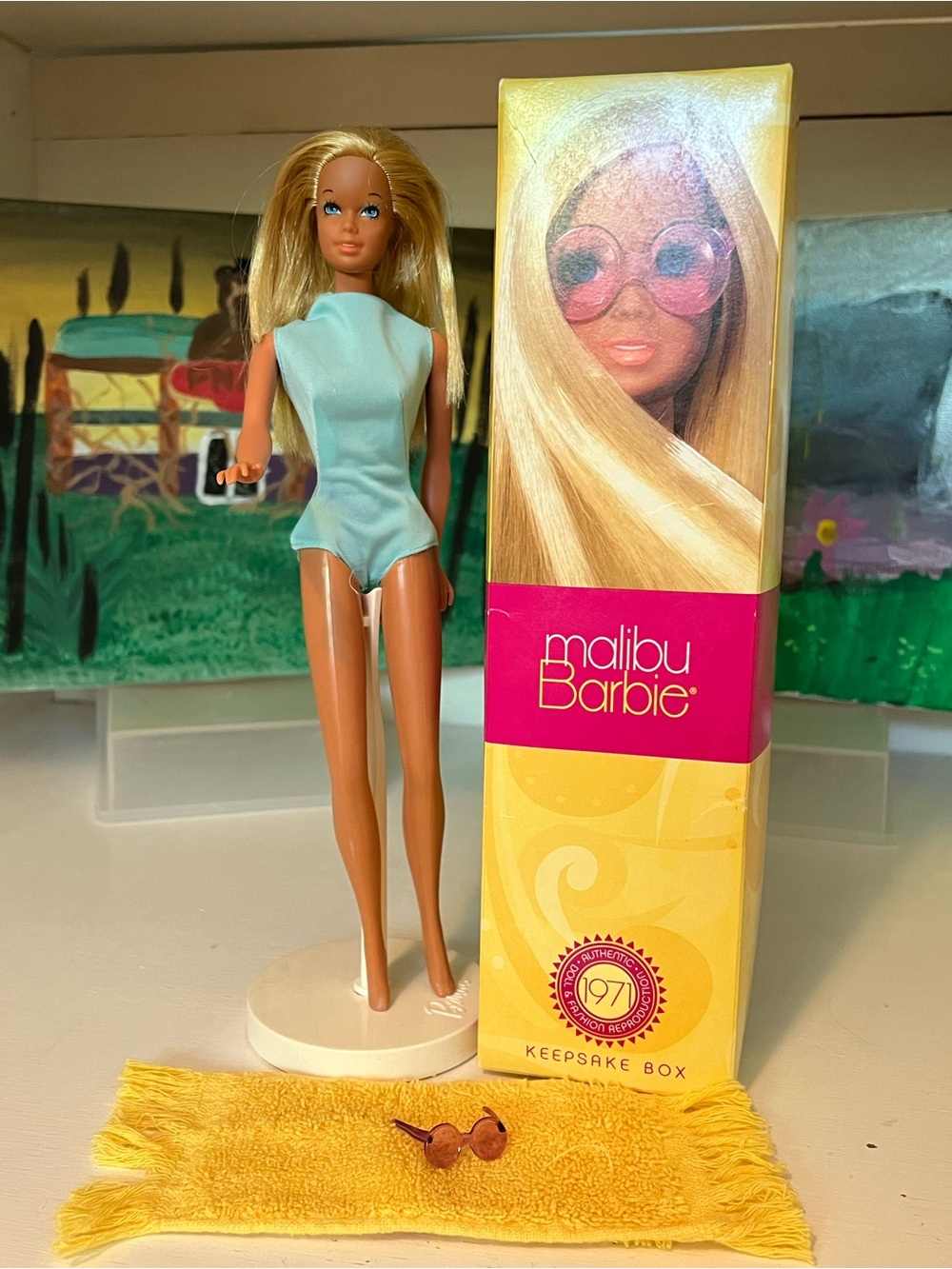 Barbie Malibu Doll in Aqua Swimsuit with Yellow Accessories